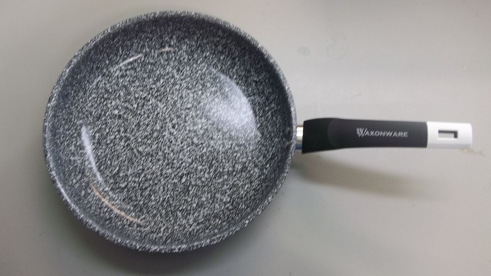 WaxonWare pan